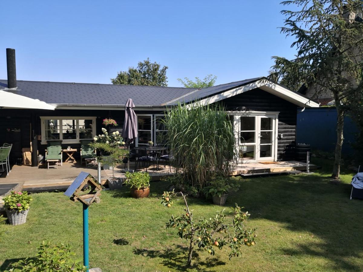 Spurvereden Ved Vandet Greve Bagian luar foto